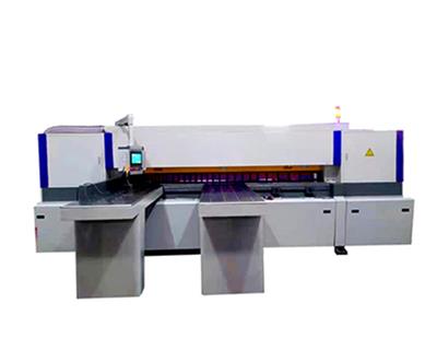 铝板自动（dòng）切割机